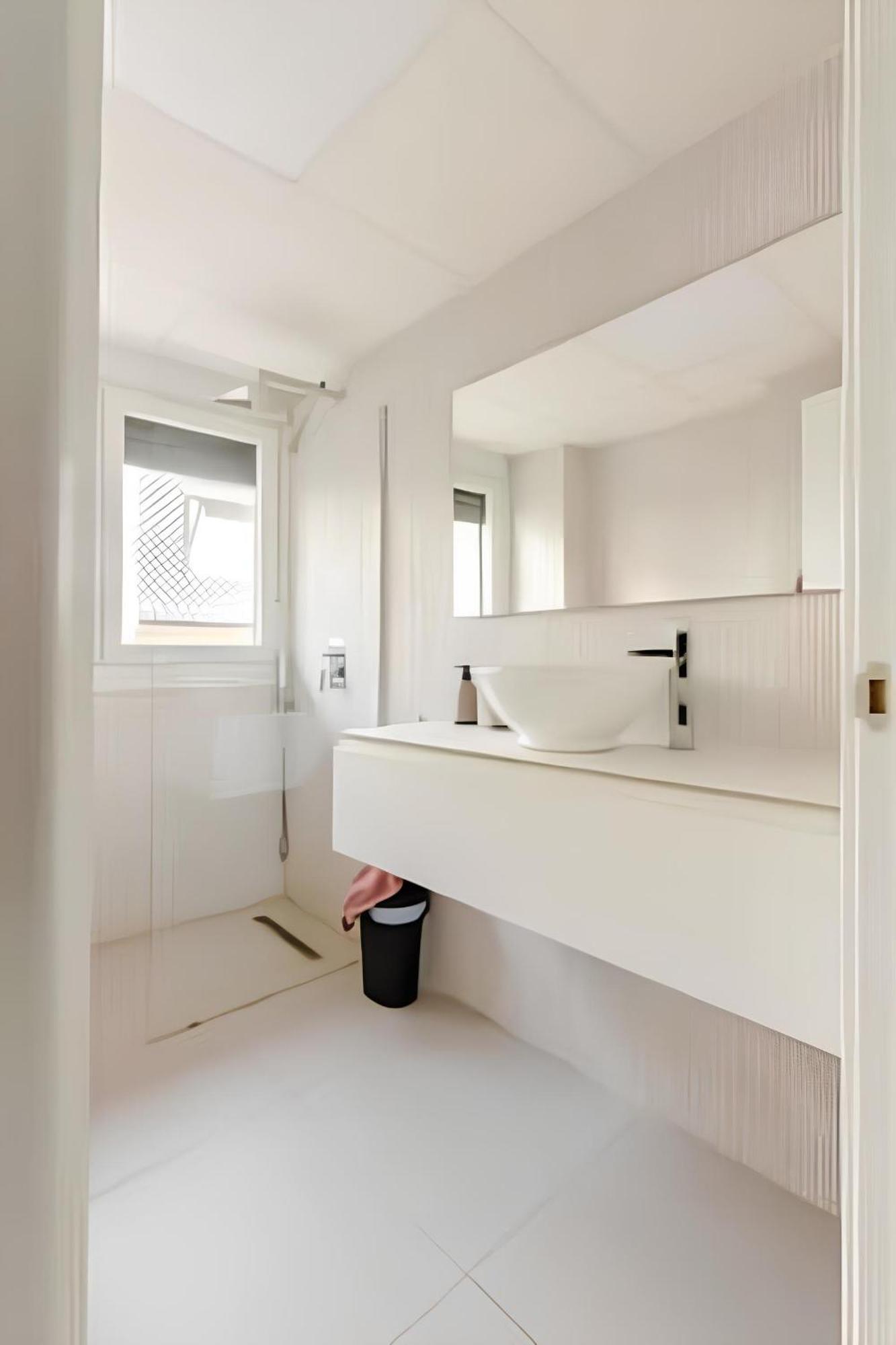 Apartamentos Nuevo Con Aire Y Wifi Águilas Buitenkant foto